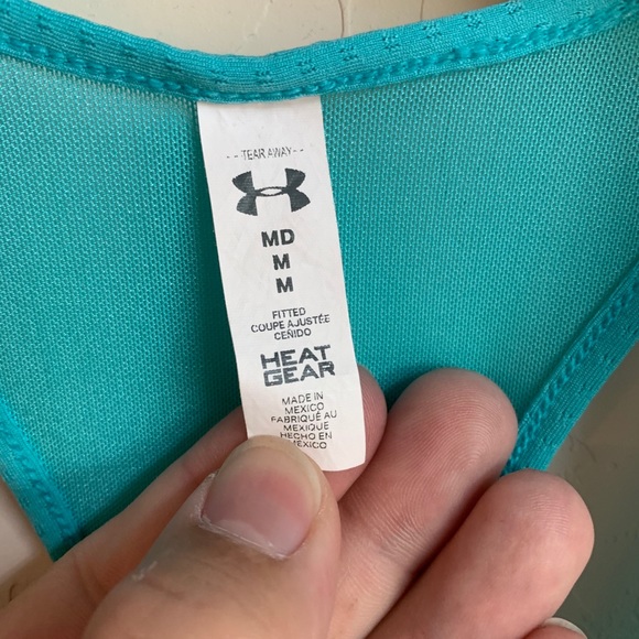 Under Armour women’s tank - Picture 3 of 6